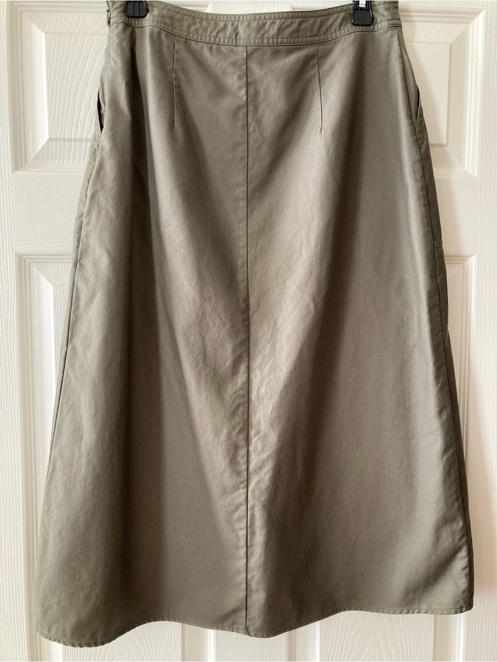 BR Factory Olive poplin front slit skirt - Picture 4 of 5